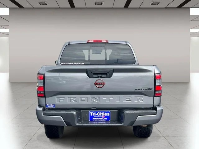 2024 Nissan Frontier PRO-4X photo 4