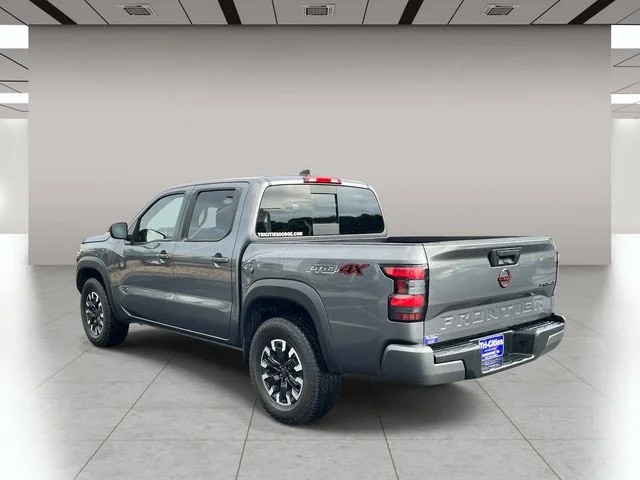 2024 Nissan Frontier PRO-4X photo 6