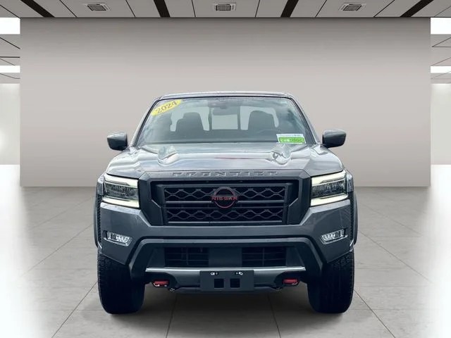 2024 Nissan Frontier PRO-4X photo 9