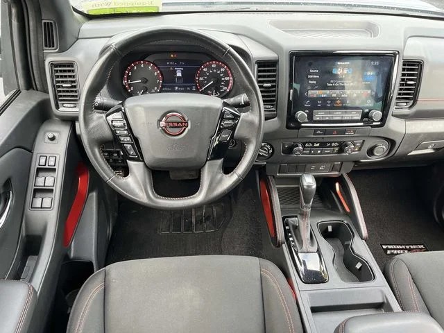 2024 Nissan Frontier PRO-4X photo 12