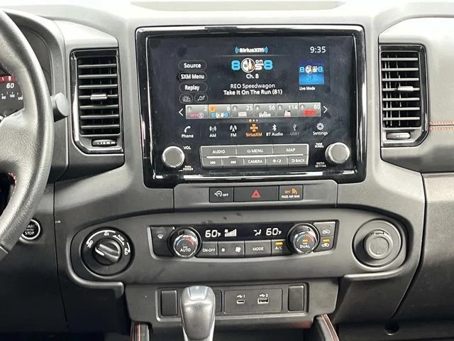 2024 Nissan Frontier PRO-4X photo 15