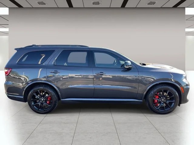 2023 Dodge Durango R/T Plus photo 2