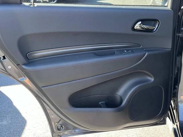 2023 Dodge Durango R/T Plus photo 16