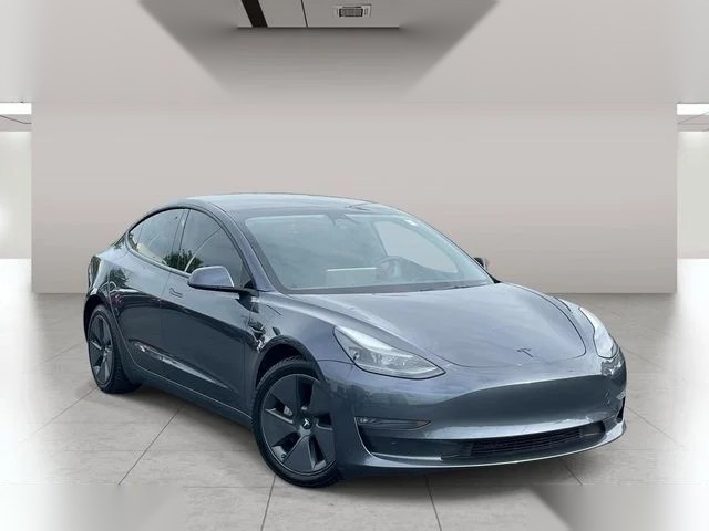 2023 Tesla Model 3 Long Range photo 1
