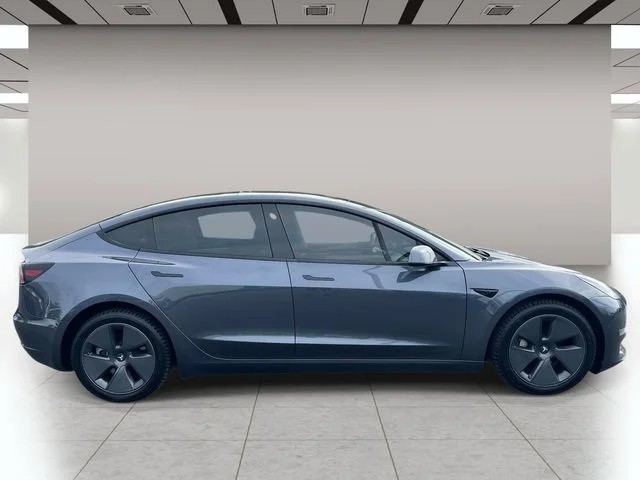 2023 Tesla Model 3 Long Range photo 2