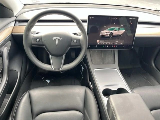 2023 Tesla Model 3 Long Range photo 12