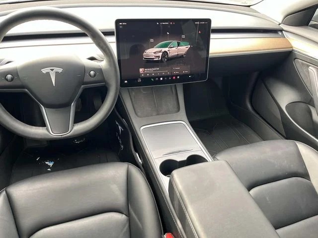 2023 Tesla Model 3 Long Range photo 13