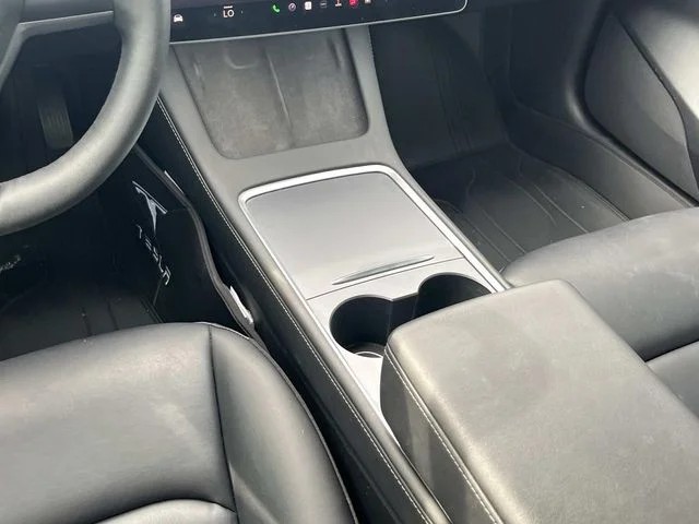 2023 Tesla Model 3 Long Range photo 14