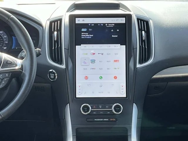 2024 Ford Edge SEL photo 15