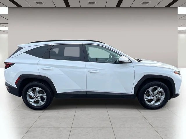 2024 Hyundai Tucson SEL photo 2