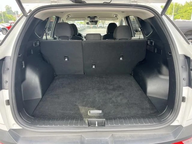 2024 Hyundai Tucson SEL photo 18