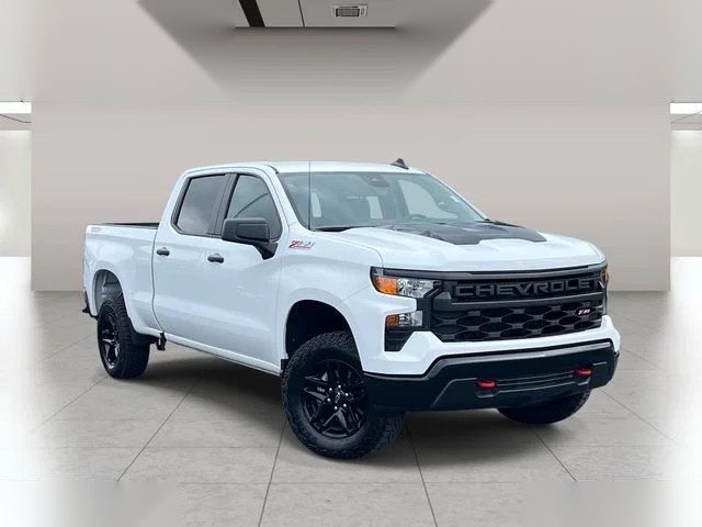 2025 Chevrolet Silverado 1500 Custom Trail Boss photo 1
