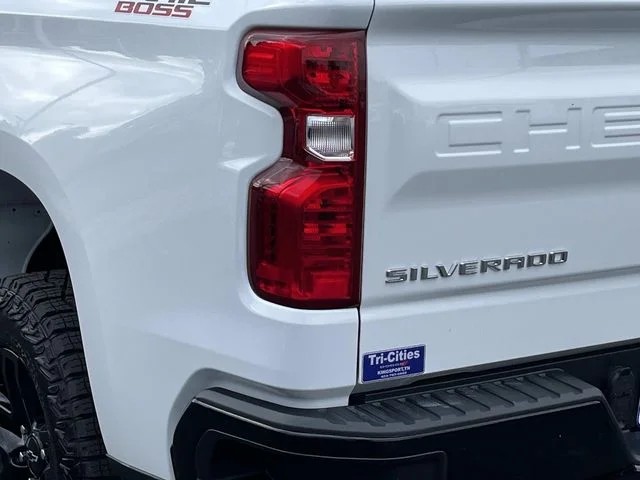 2025 Chevrolet Silverado 1500 Custom Trail Boss photo 5