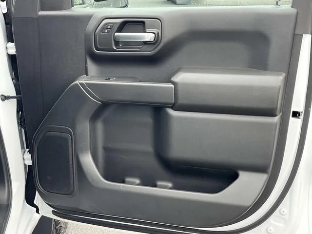 2025 Chevrolet Silverado 1500 Custom Trail Boss photo 19